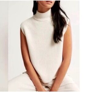 Abercrombie & Fitch Womens Cream Ribbed Sleeveless Turtleneck Sweater Small
